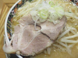 味噌ラーメン チャーシュー有り@食堂ミサ 八潮店（八潮店）具