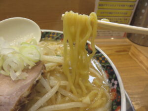 味噌ラーメン チャーシュー有り@食堂ミサ 八潮店（八潮店）麺