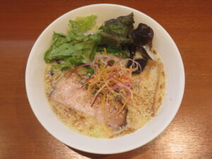 豆乳塩ラーメン@二閑人（元町・中華街駅）ビジュアル：トップ