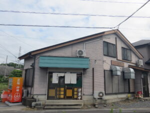浅蜊15kg出汁ラーメン（塩）@覆麺 神田（高坂駅）　外観