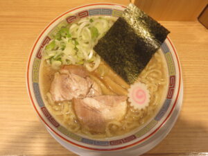 らーめん(並)@久臨 エキュートエディション御茶ノ水店(御茶ノ水駅)ビジュアル:トップ