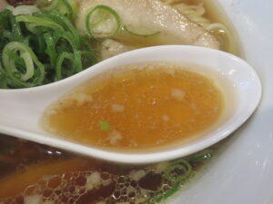 十二分屋そば@近江熟成醤油ラーメン 十二分屋 桜上水店(桜上水駅)スープ
