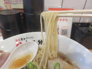 十二分屋そば@近江熟成醤油ラーメン 十二分屋 桜上水店(桜上水駅)麺
