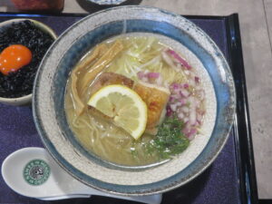 浮世離れの塩ラーメン@浮世離れの麺ドロボー(兵庫県南あわじ市)ビジュアル:トップ