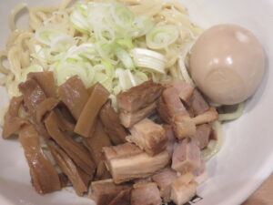油そば@元祖肉油堂 UMAMI 下北沢店（下北沢駅）具