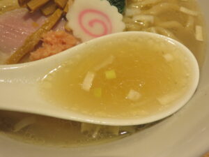 塩らぁ麺@薑麺香房 梅はら（立川北駅）スープ