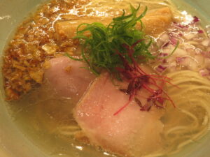 塩らぁ麺@RAMEN-YA SORA（三鷹駅）具