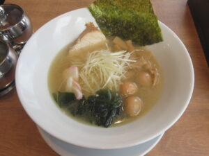 塩ラーメン@ラーメン留(早川駅)ビジュアル
