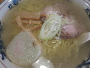 塩ラーメン@浅草軒 本店(美幌駅)具