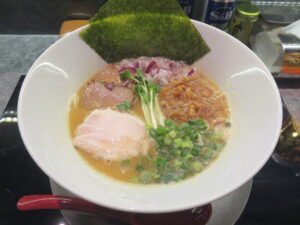 濃厚鶏白湯そば@4C / PAITANG TOKYO(蒲田駅)ビジュアル