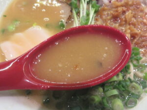 濃厚鶏白湯そば@4C / PAITANG TOKYO(蒲田駅)スープ