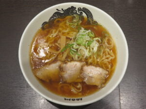 醤油らーめん@食堂 はせ川 東京ラーメンストリート店(東京駅)ビジュアル:トップ