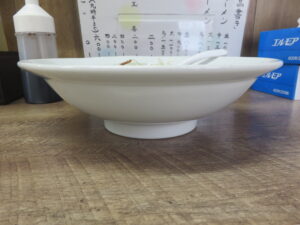 朝ラー@ラーメン店 えこた(鷹の台駅)ビジュアル:サイド