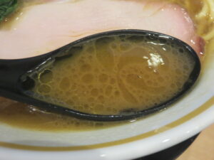 ラーメン@Ramen house メリー(埼玉県深谷市)スープ