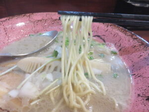 鰻だしらーめん@鰻だしらーめん専門店 うな観(町田駅)麺