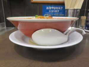 生チキンラーメン@生チキンラーメン＆富士宮やきそば 花の花 錦糸町総本陣（住吉駅）ビジュアル：サイド