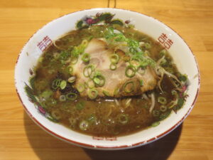 らーめん黒@水田商店(愛媛県伊予郡)ビジュアル