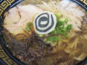 中華そば 黒@松山ブラックラーメン 黒虎屋(大街道駅)具
