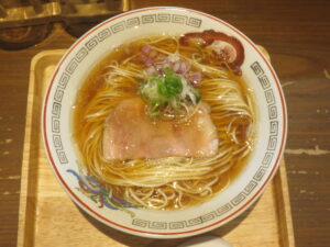 煮干し醤油@らぁ麺 すずむし（瓦町駅）ビジュアル：トップ