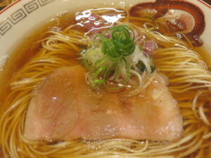 煮干し醤油@らぁ麺 すずむし（瓦町駅）具