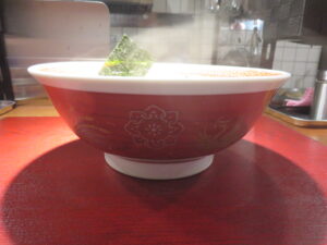 ワンタン麺@麺創庵 砂田（井荻駅）ビジュアル：サイド