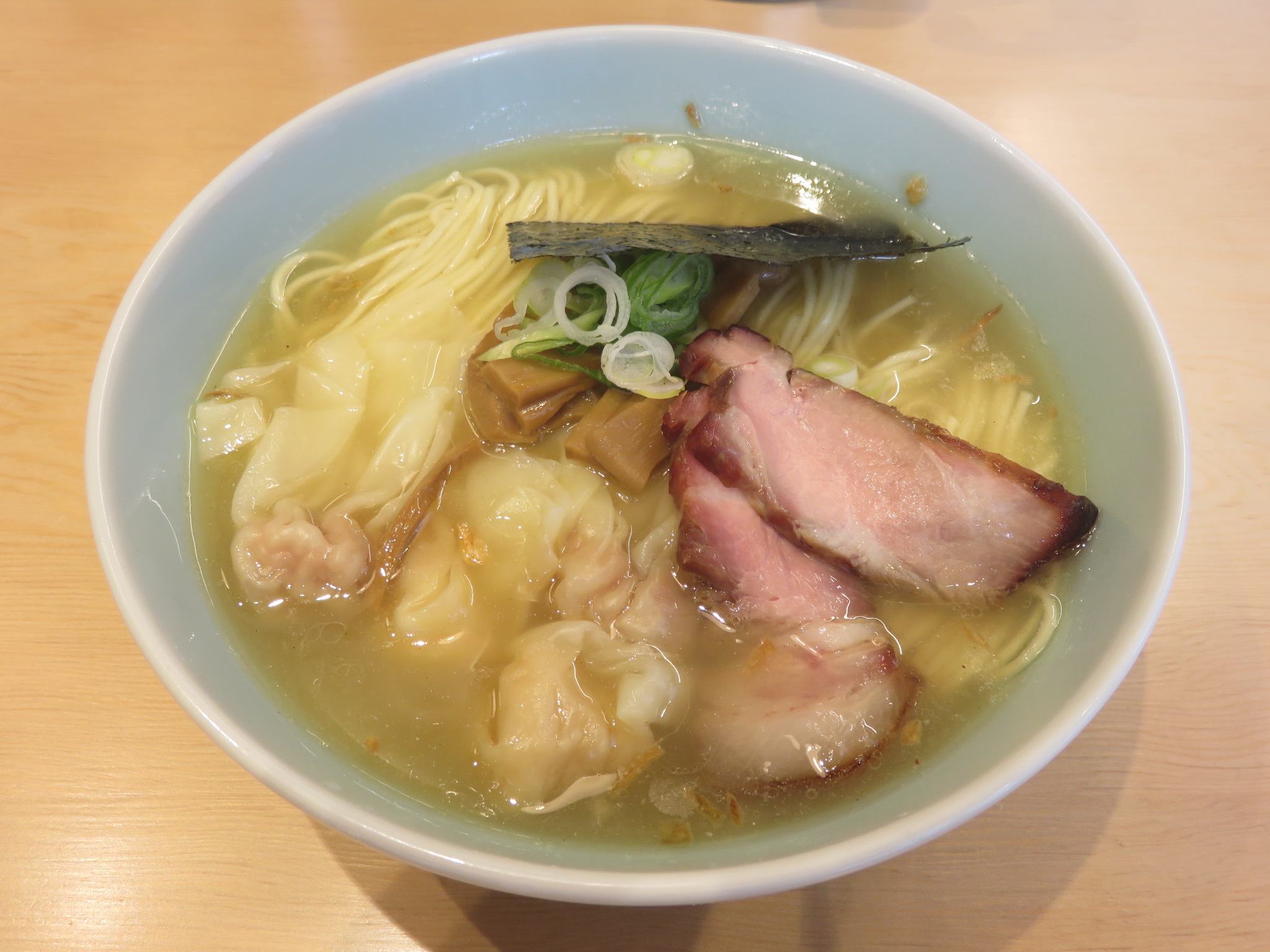 ミックスワンタン麺（塩）@立川 石ゃ森（西国立駅）ビジュアル
