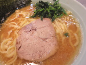 ラーメン並@林家（反町駅）具