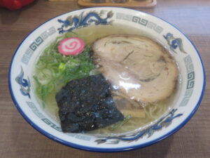 塩ラーメン@ラーメン屋 夏堀（釧路駅）ビジュアル